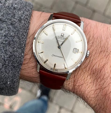 1963 omega seamaster automatic.